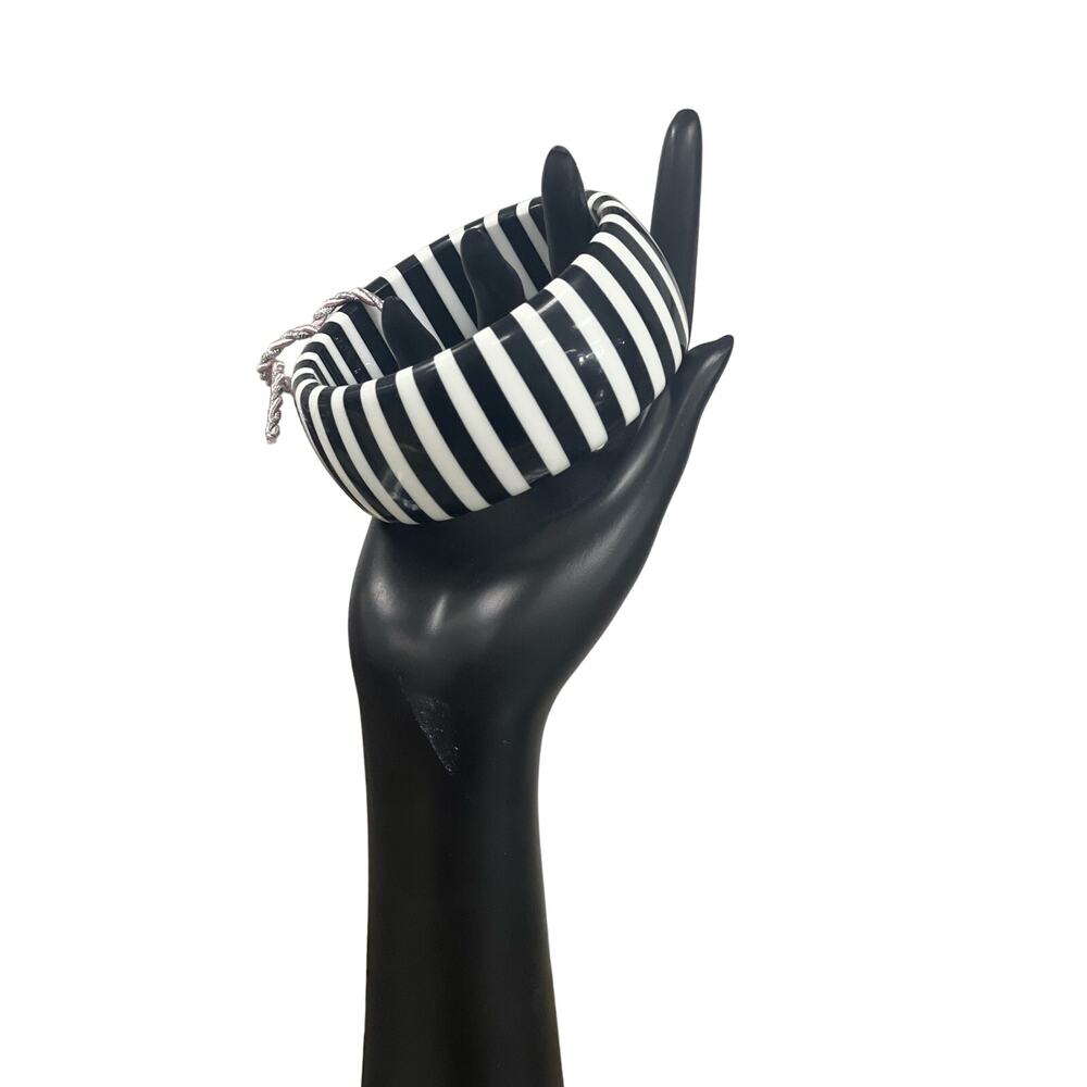 Black and white striped bangle bracelet